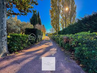  Maison � vendre 9 pi�ces 259 m�