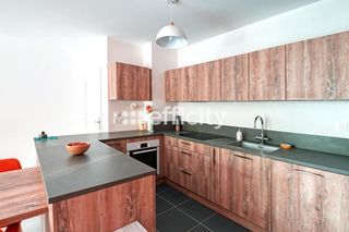  Appartement � vendre 4 pi�ces 84 m�