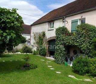  Maison � vendre 9 pi�ces 255 m�