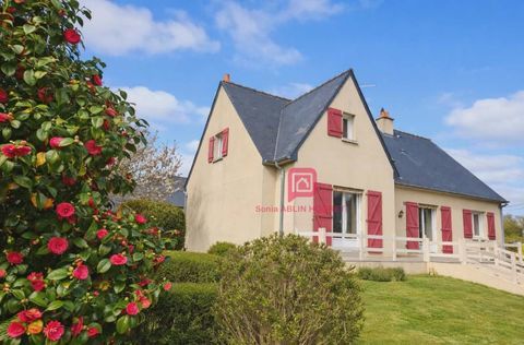   Maison 158 m� - 5 CHAMBRES Maison - 7 pi�ce(s) - 158 m�