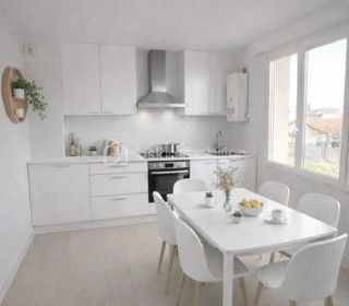  Appartement � vendre 4 pi�ces 100 m�