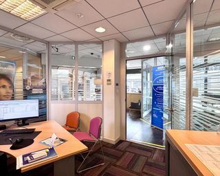  Immeuble � vendre 259 m�