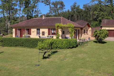   Maison plain pied entour�e d'un superbe environnement verdoyant Maison - 4 pi�ce(s) - 114 m�