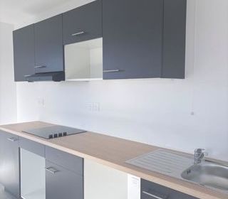  Appartement � louer 4 pi�ces 86 m�