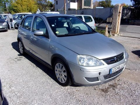 Opel Corsa III 1,4 i TWINPORT COSMO 90CV 2003 occasion &Eacute;guilles 13510