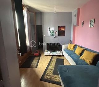  Immeuble � vendre 13 pi�ces 254 m�