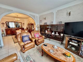  Maison � vendre 8 pi�ces 163 m�