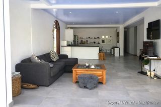  Maison � vendre 5 pi�ces 225 m�