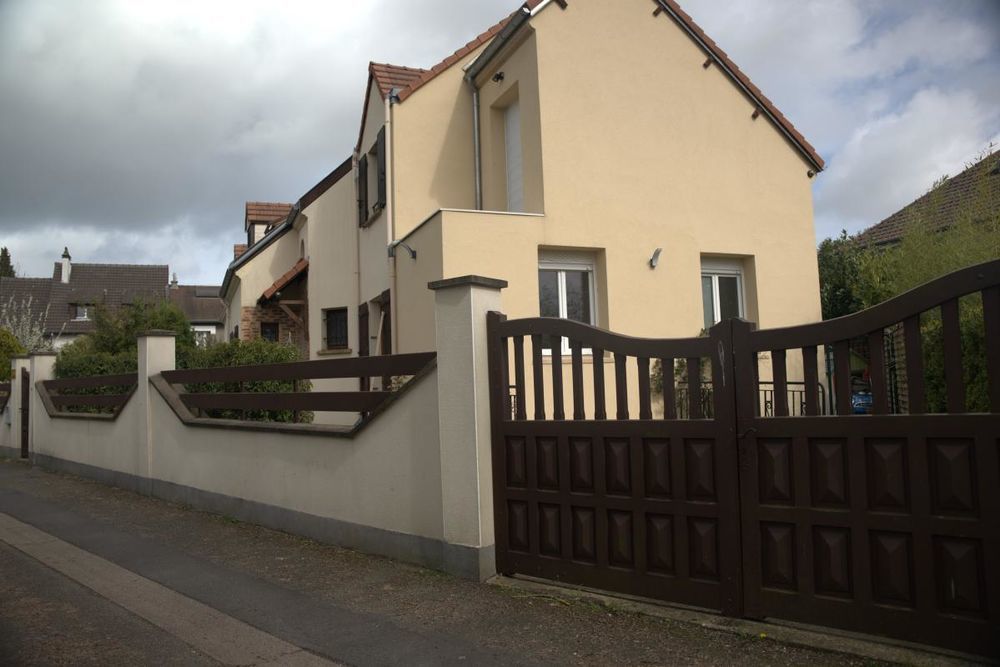 � vendre  Maison Saint-Cyr-l'�cole (78210)