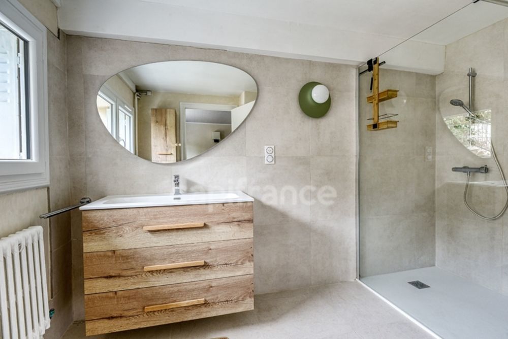 � vendre  Maison �cully (69130)