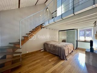  Maison � vendre 8 pi�ces 180 m�