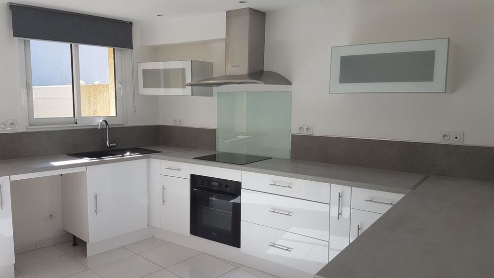 � vendre  Propri�t�/ch�teau Agde (34300)