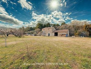  Maison � vendre 8 pi�ces 266 m�