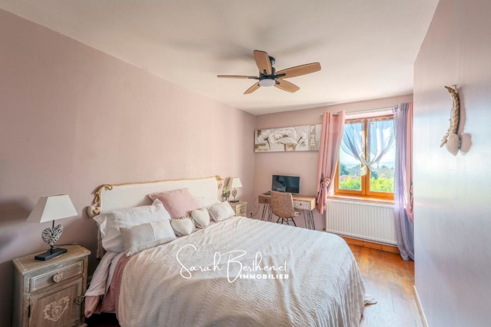 � vendre  Villa La Tour-de-Salvagny (69890)