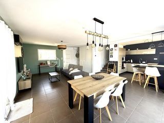  Maison � vendre 4 pi�ces 99 m�