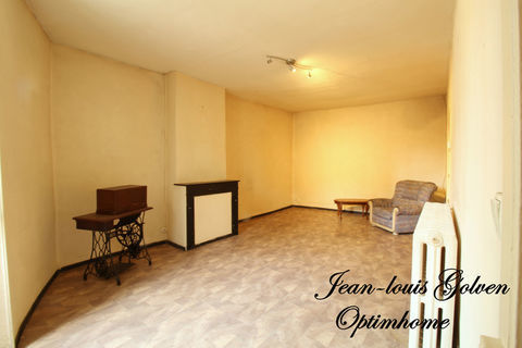   B�timent avec local commercial � SAINT ROME DE CERNON (12) Maison - 6 pi�ce(s) - 102 m�