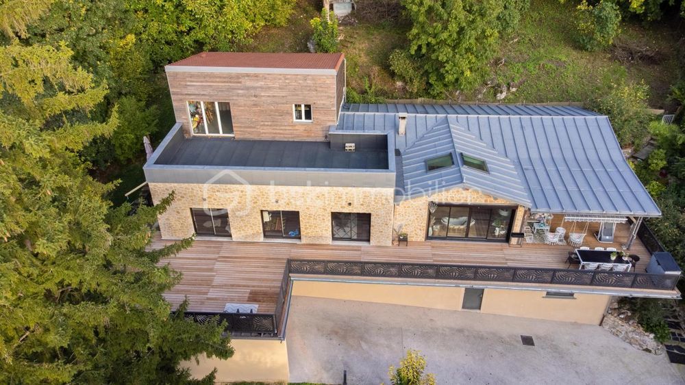 � vendre  Propri�t�/ch�teau Chessy (77700)