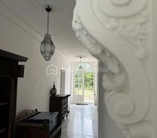  Propri�t�/ch�teau � vendre 8 pi�ces 332 m�