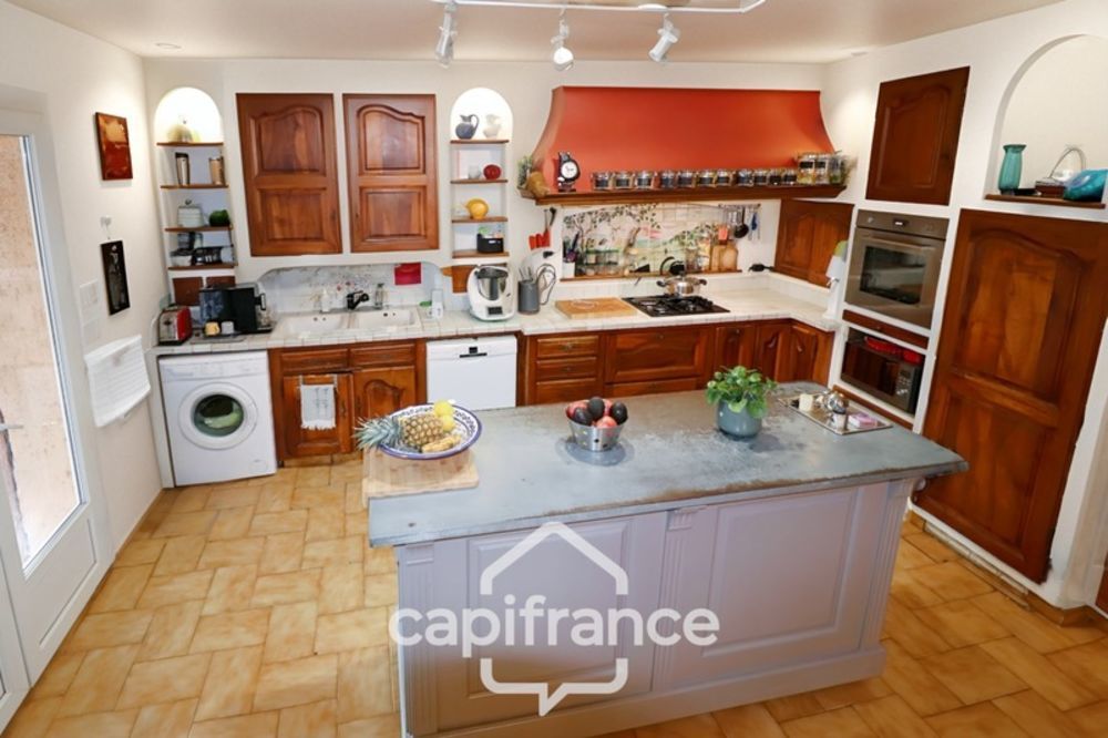 � vendre  Villa La Cadi�re-d'Azur (83740)