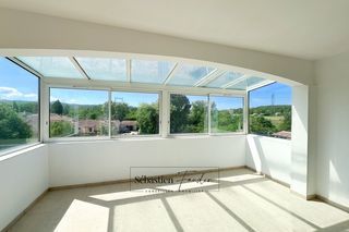  Maison � vendre 9 pi�ces 236 m�