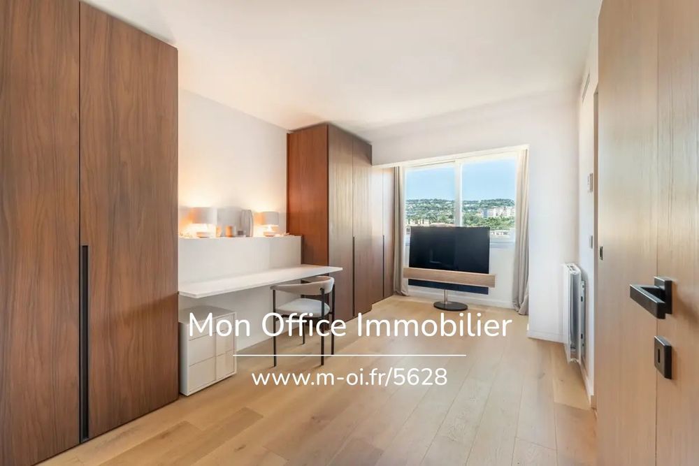 � vendre  Appartement Cannes (06400)