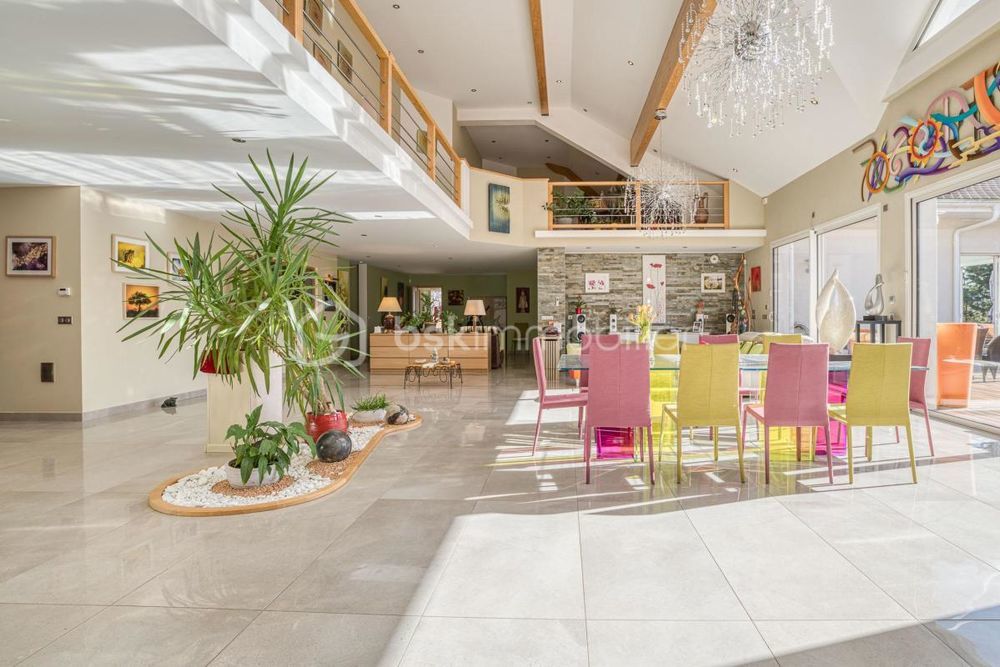 � vendre  Propri�t�/ch�teau Chapeiry (74540)