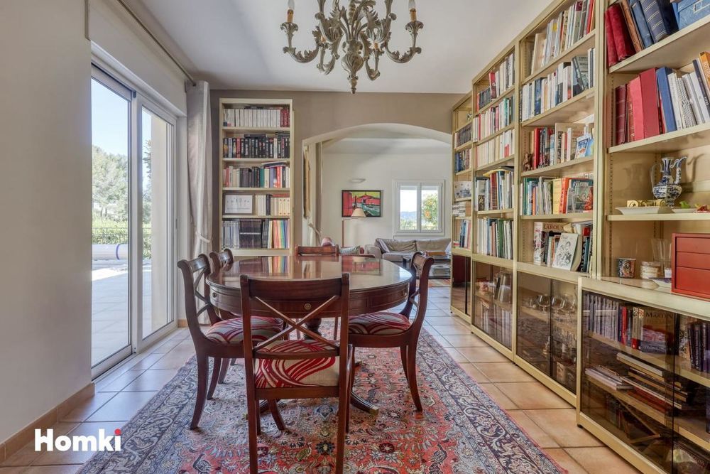 � vendre  Villa La Cadi�re-d'Azur (83740)