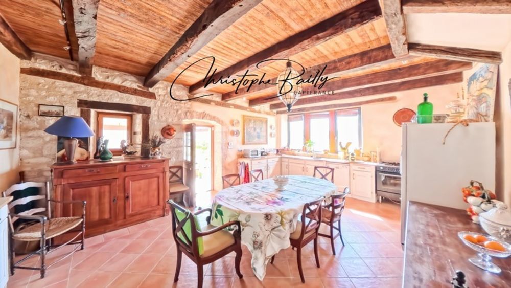 � vendre  Propri�t�/ch�teau Lauzerte (82110)