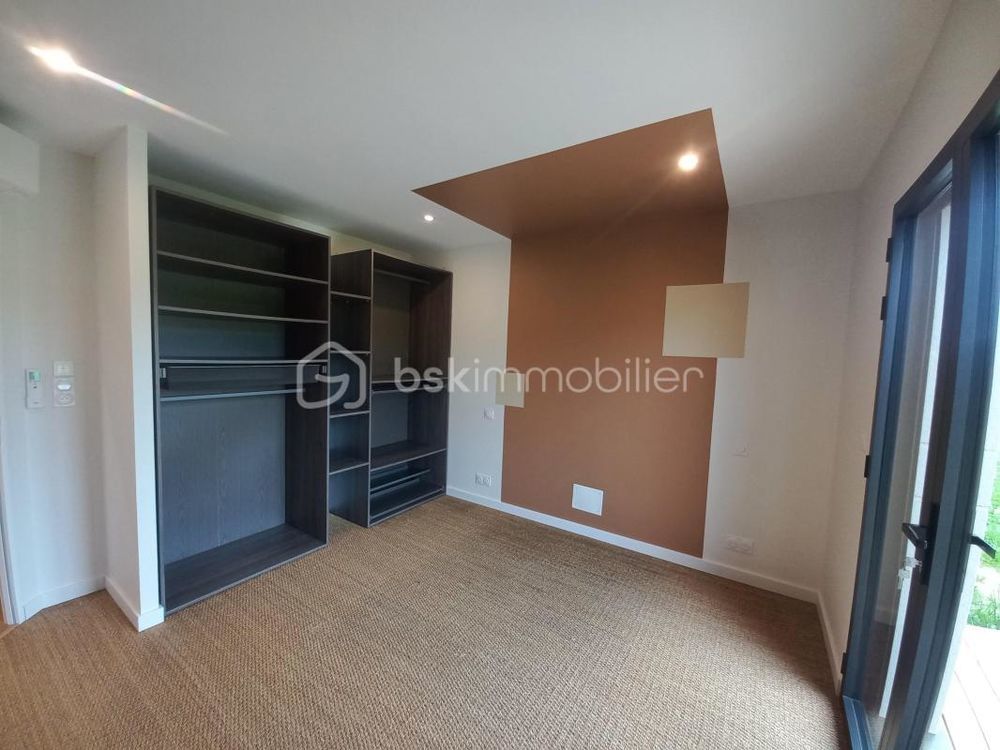 � vendre  Maison Loucrup (65200)