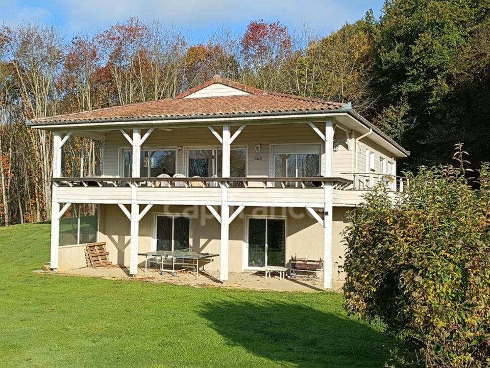 � vendre  Propri�t�/ch�teau Saint-Marcet (31800)