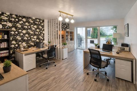 RARE &Agrave; GRIGNAN � Local professionnel avec vue exceptionnelle 209000 26230 Grignan