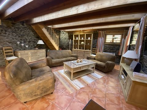   Dpt Pyr�n�es Orientales (66), � vendre JUJOLS maison en pierres r�nov�e 4 pi�ces 128 m� terrasse, cave Maison - 4 pi�ce(s) - 128 m�