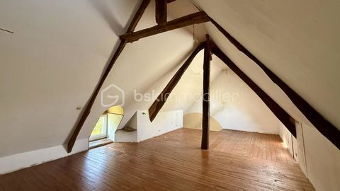   VENGEONS-Maison � R�nover Maison - 6 pi�ce(s) - 111 m�