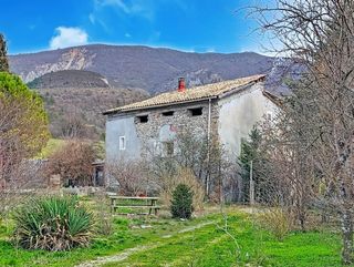  Maison � vendre 3 pi�ces 140 m�