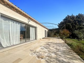  Maison � vendre 6 pi�ces 203 m�