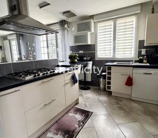  Maison � vendre 7 pi�ces 160 m�