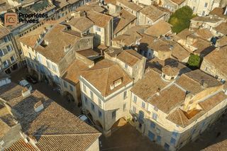  H�tel Particulier � vendre 10 pi�ces 320 m�