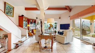  Villa � vendre 6 pi�ces 186 m�