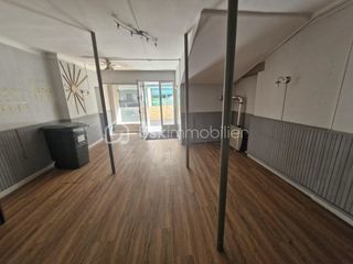  Immeuble � vendre 5 pi�ces 196 m�