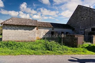  Remise / Grange � vendre 5 pi�ces 350 m�