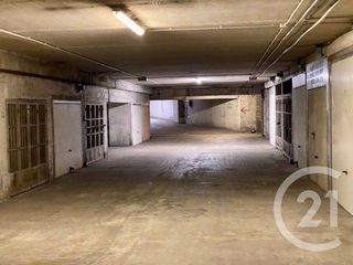  Parking / Garage � vendre 13 m�