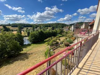  Maison � vendre 9 pi�ces 219 m�