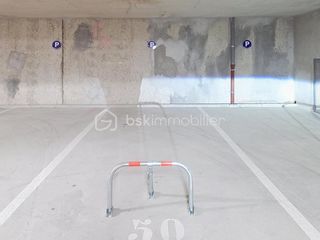  Parking / Garage � vendre 12 m�