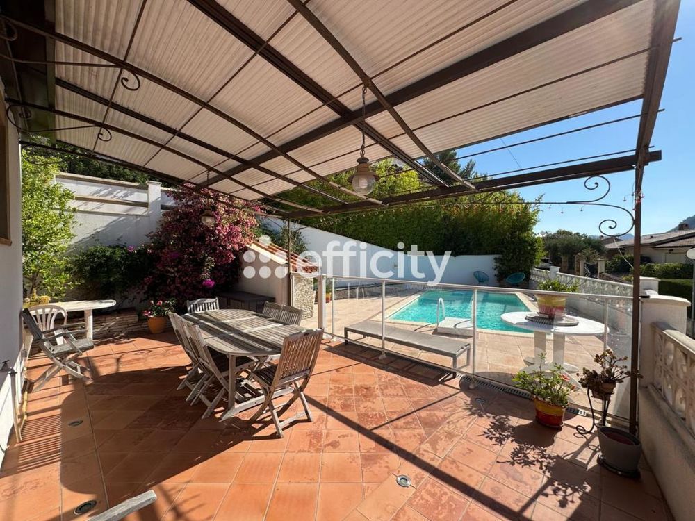 � vendre  Maison Toulon (83200)