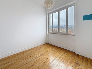  Appartement � louer 4 pi�ces 71 m�