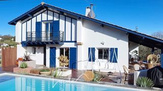  Maison � vendre 9 pi�ces 162 m�