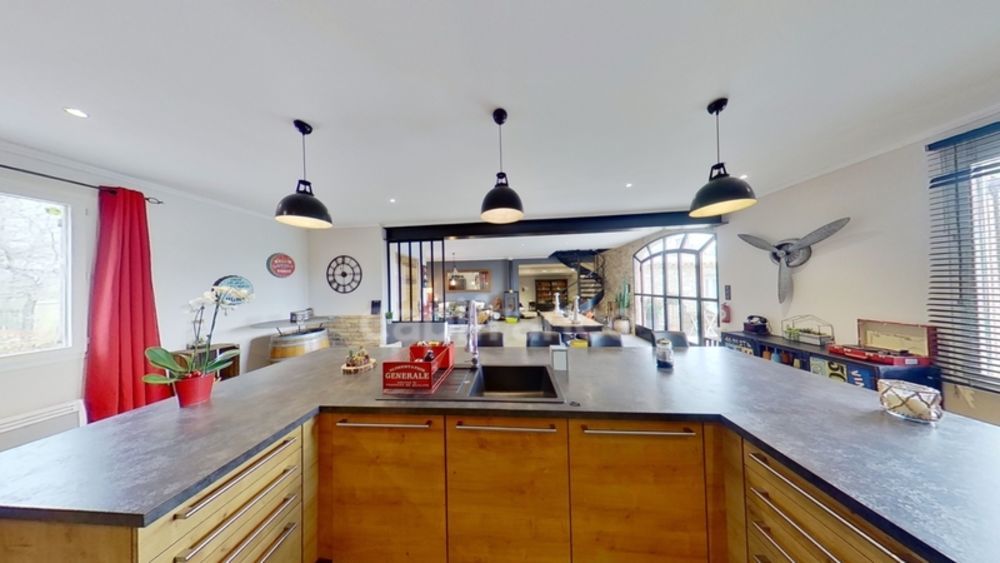 � vendre  Maison Roussillon (84220)