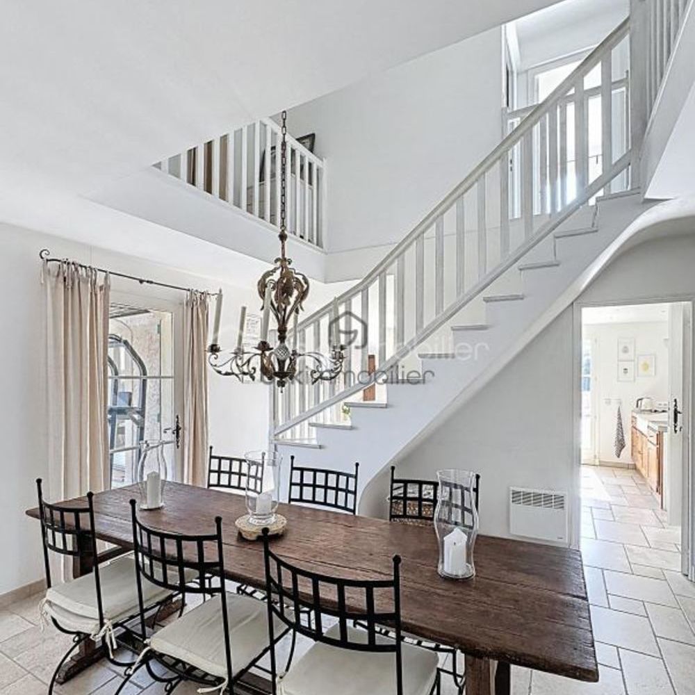 � vendre  Villa Mougins (06250)