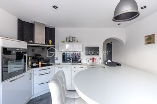  Maison � vendre 7 pi�ces 200 m�