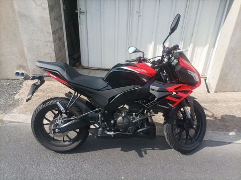 Moto APRILIA 2022 occasion Chanteloup Les Bois 49340